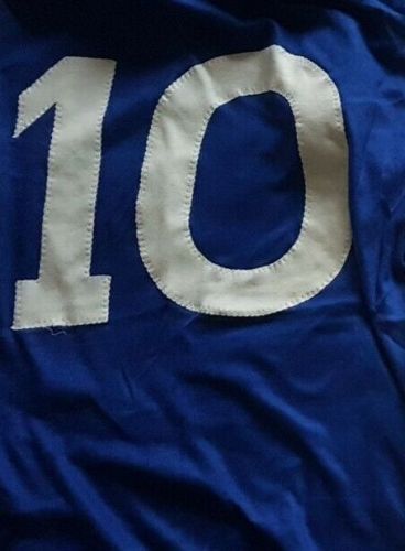 La Napoli di Maradona: i luoghi speciali del Pibe de Oro La Napoli di Maradona: i luoghi speciali del Pibe de Oro