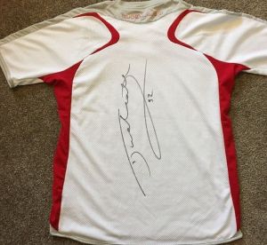 Theo Walcott Signed England Training Shirt