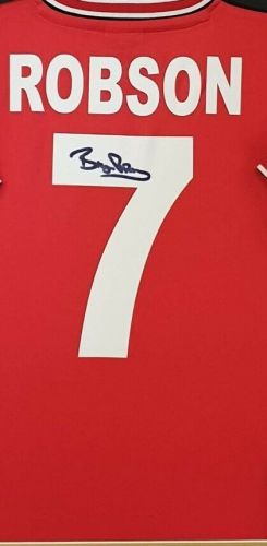 Bryan Robson Signed Manchester United Shirt - Signed Memorabilia 4U
